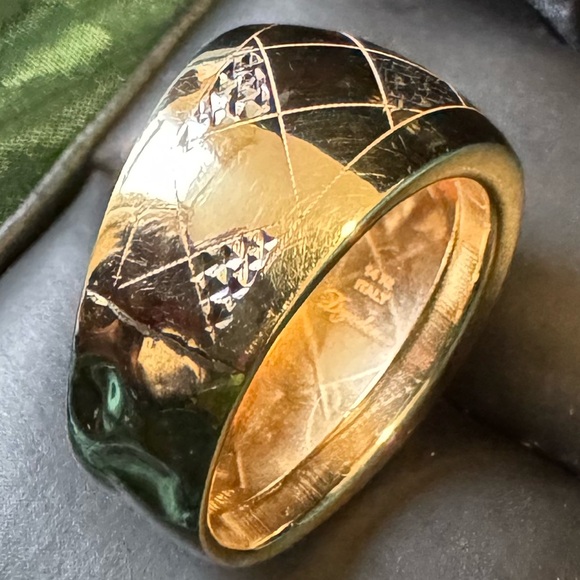 Chunky Italian 14kt Gold Ring - Picture 8 of 11